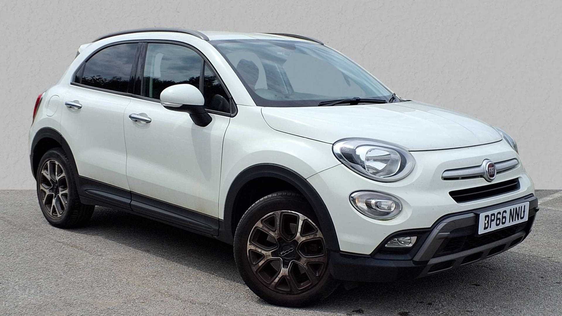 Main listing image - Fiat 500X