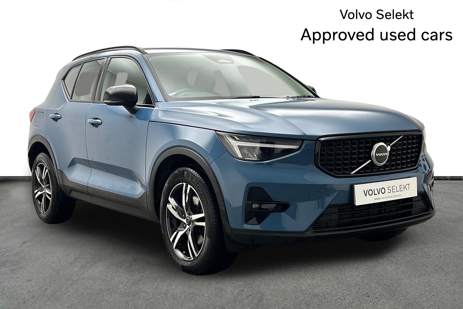 Main listing image - Volvo XC40