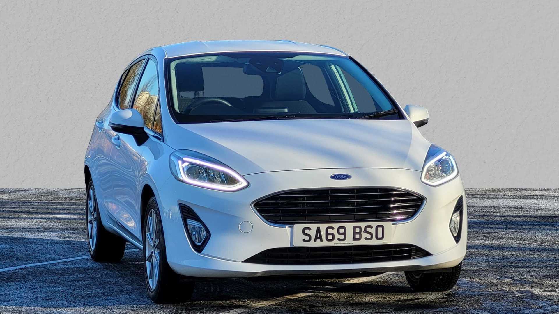 Main listing image - Ford Fiesta