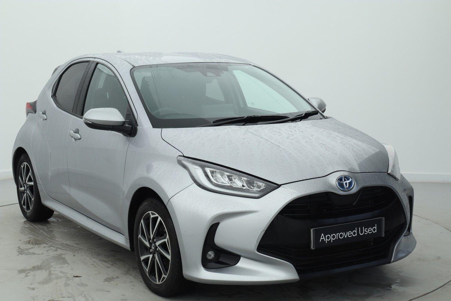 Main listing image - Toyota Yaris