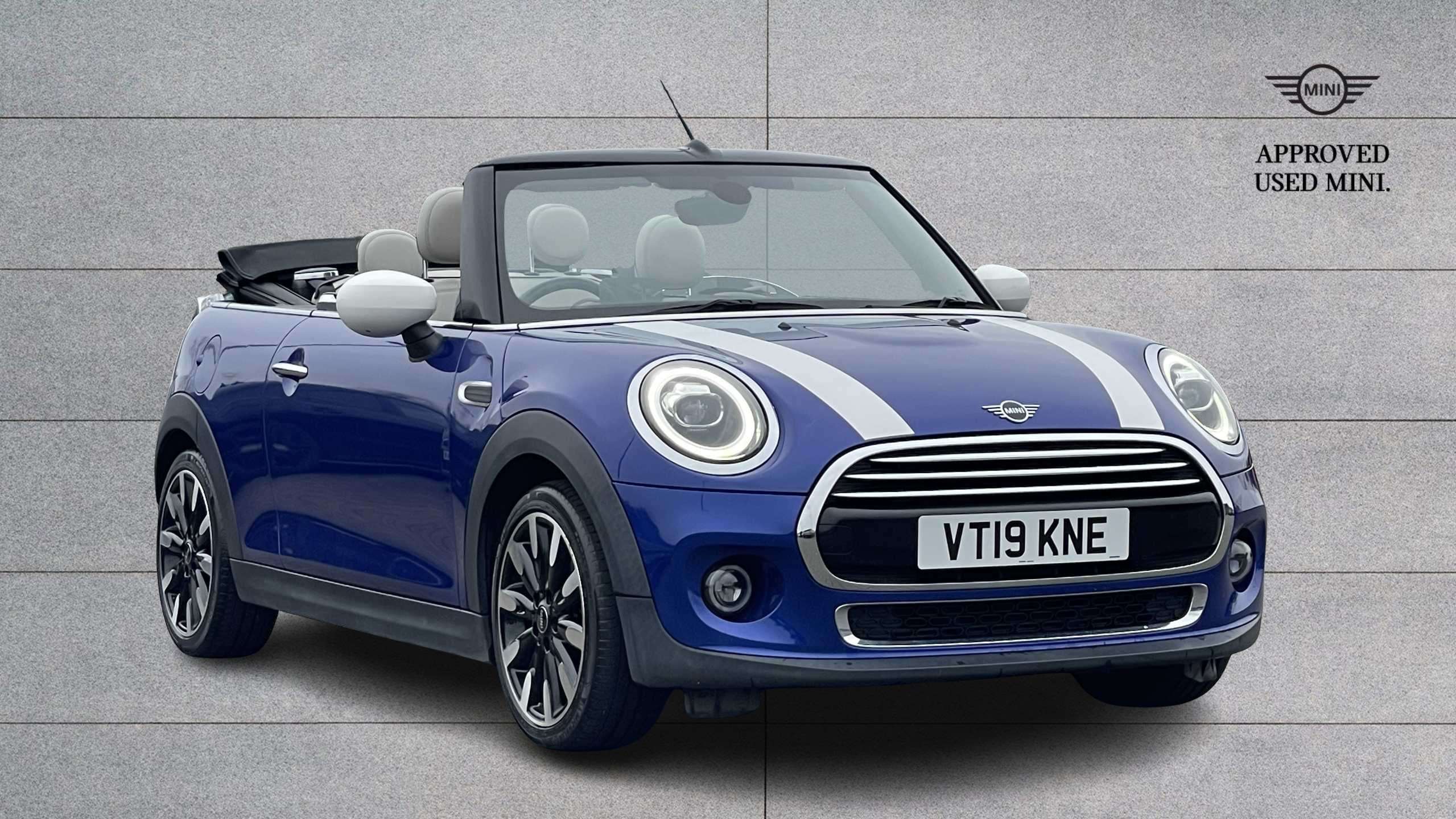 Main listing image - MINI Convertible