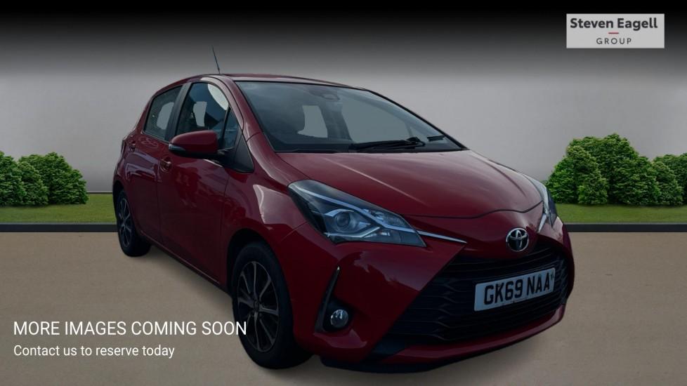 Main listing image - Toyota Yaris