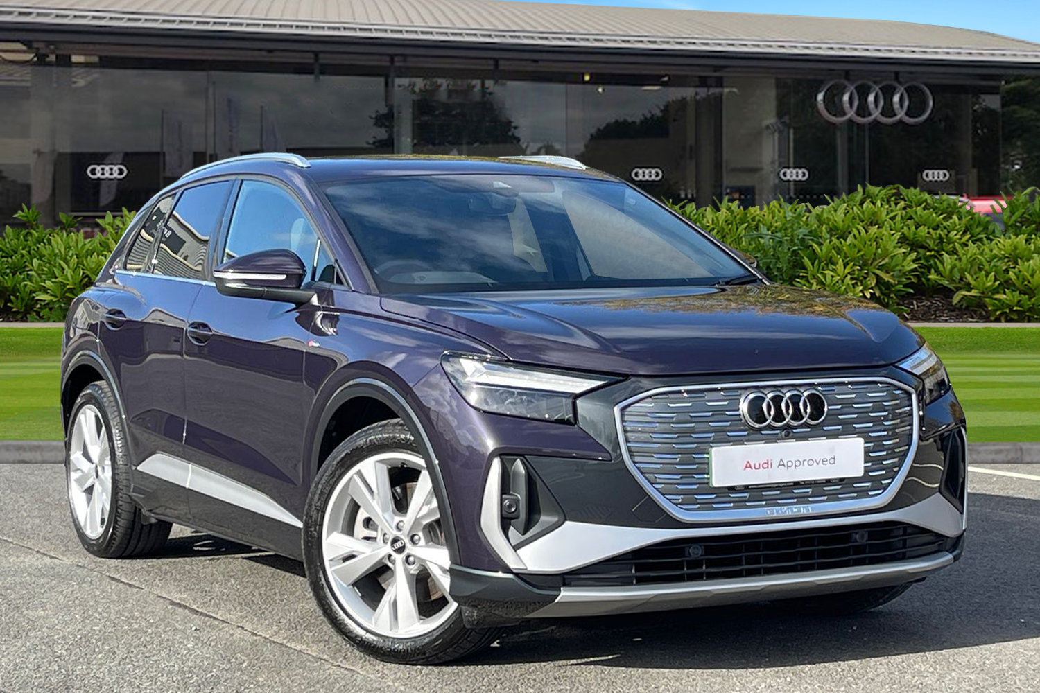 Main listing image - Audi Q4