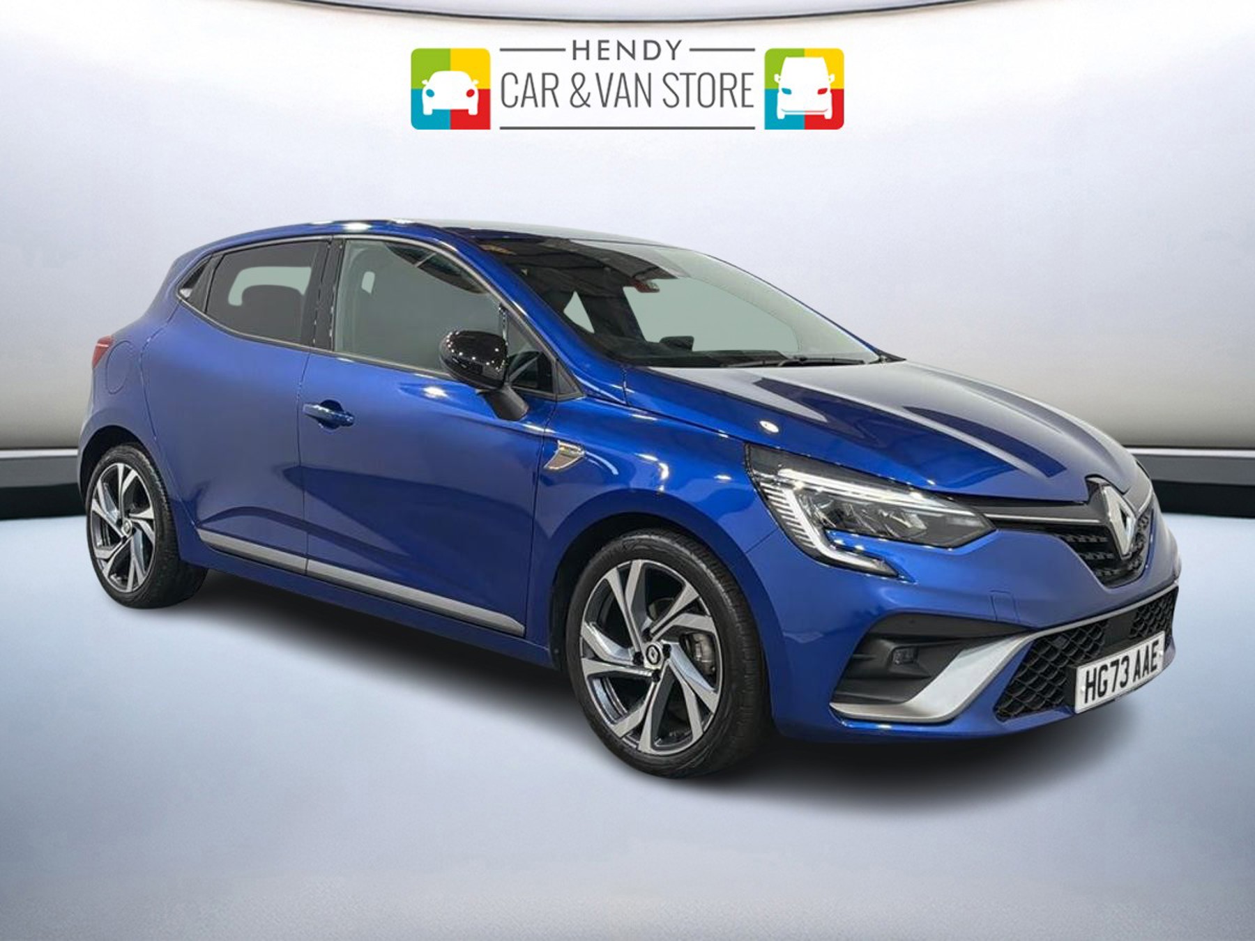 Main listing image - Renault Clio