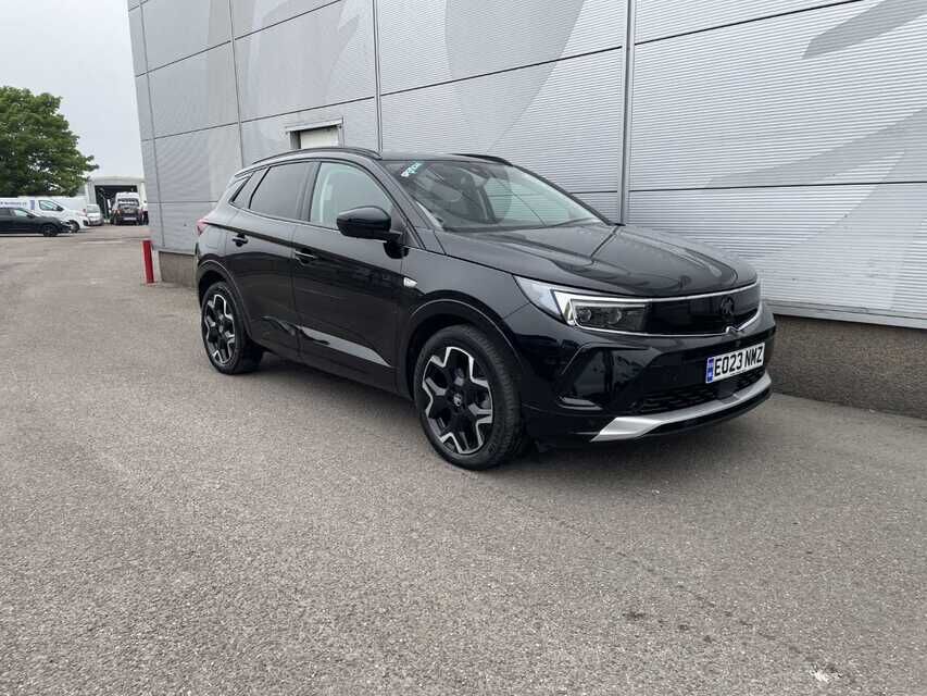 Main listing image - Vauxhall Grandland