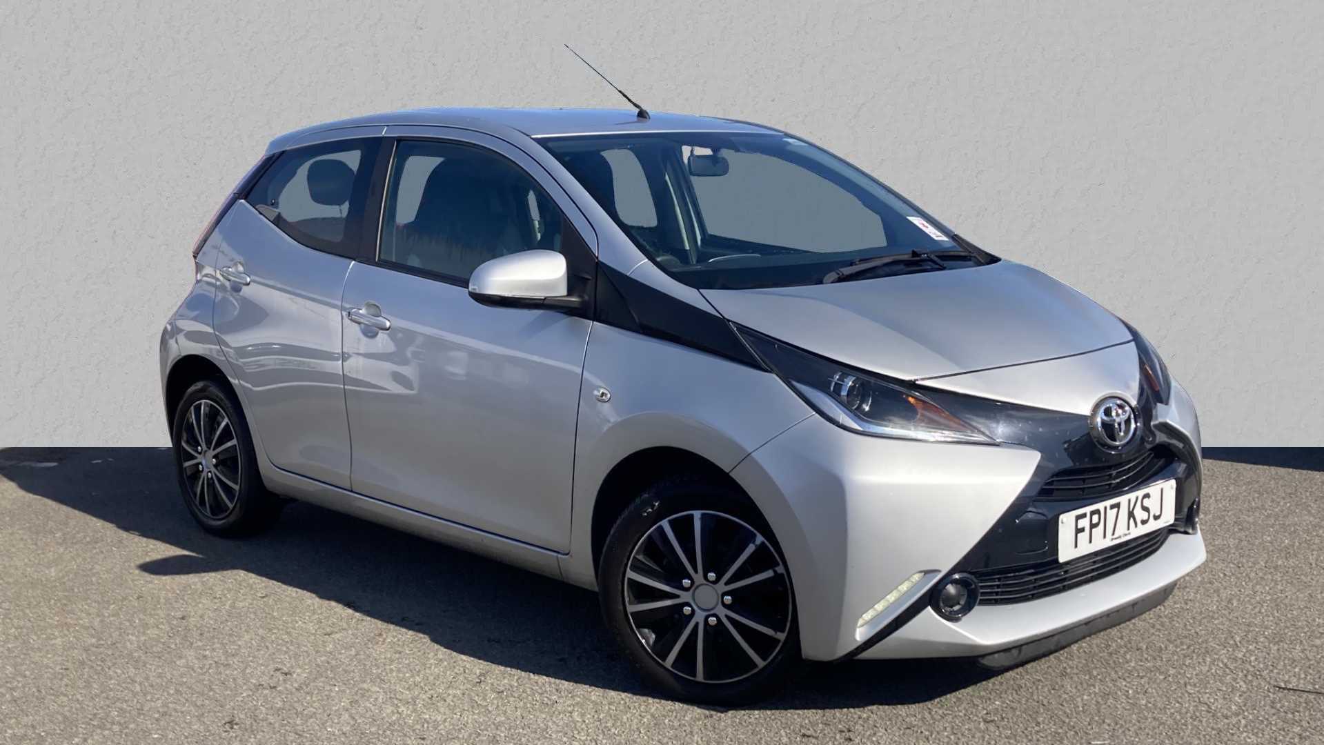 Main listing image - Toyota Aygo