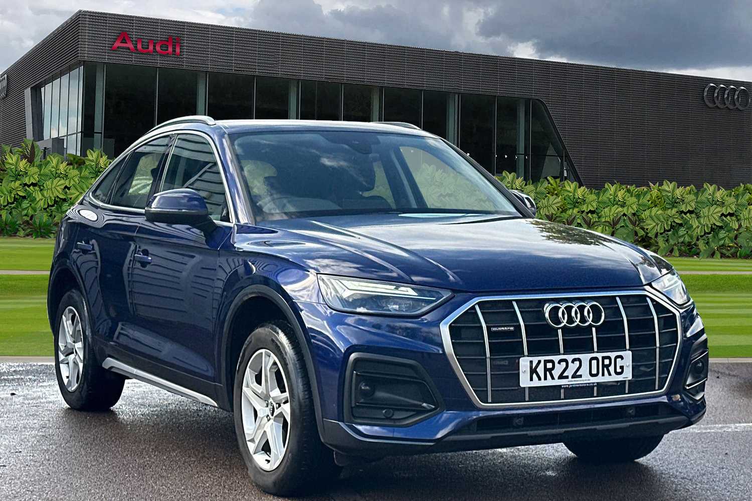 Main listing image - Audi Q5 Sportback