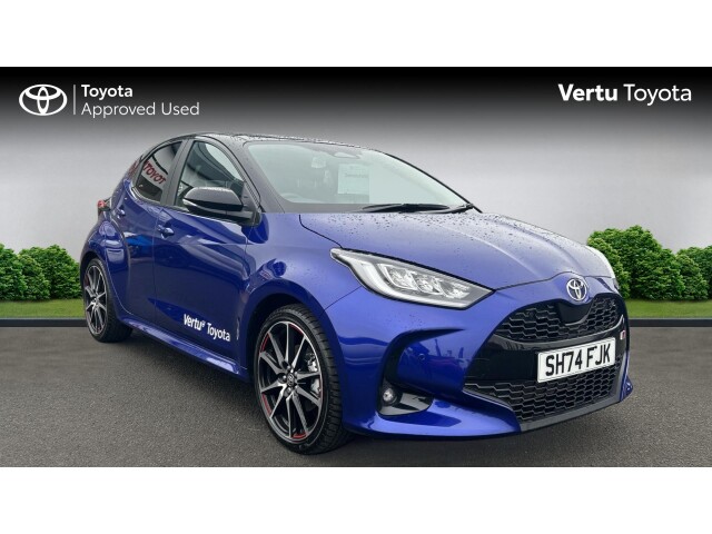 Main listing image - Toyota Yaris