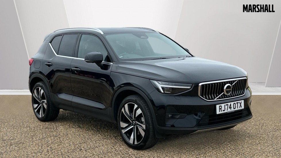 Main listing image - Volvo XC40