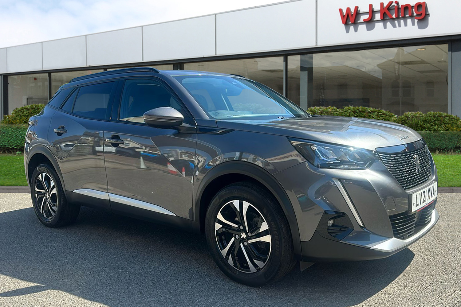 Main listing image - Peugeot 2008