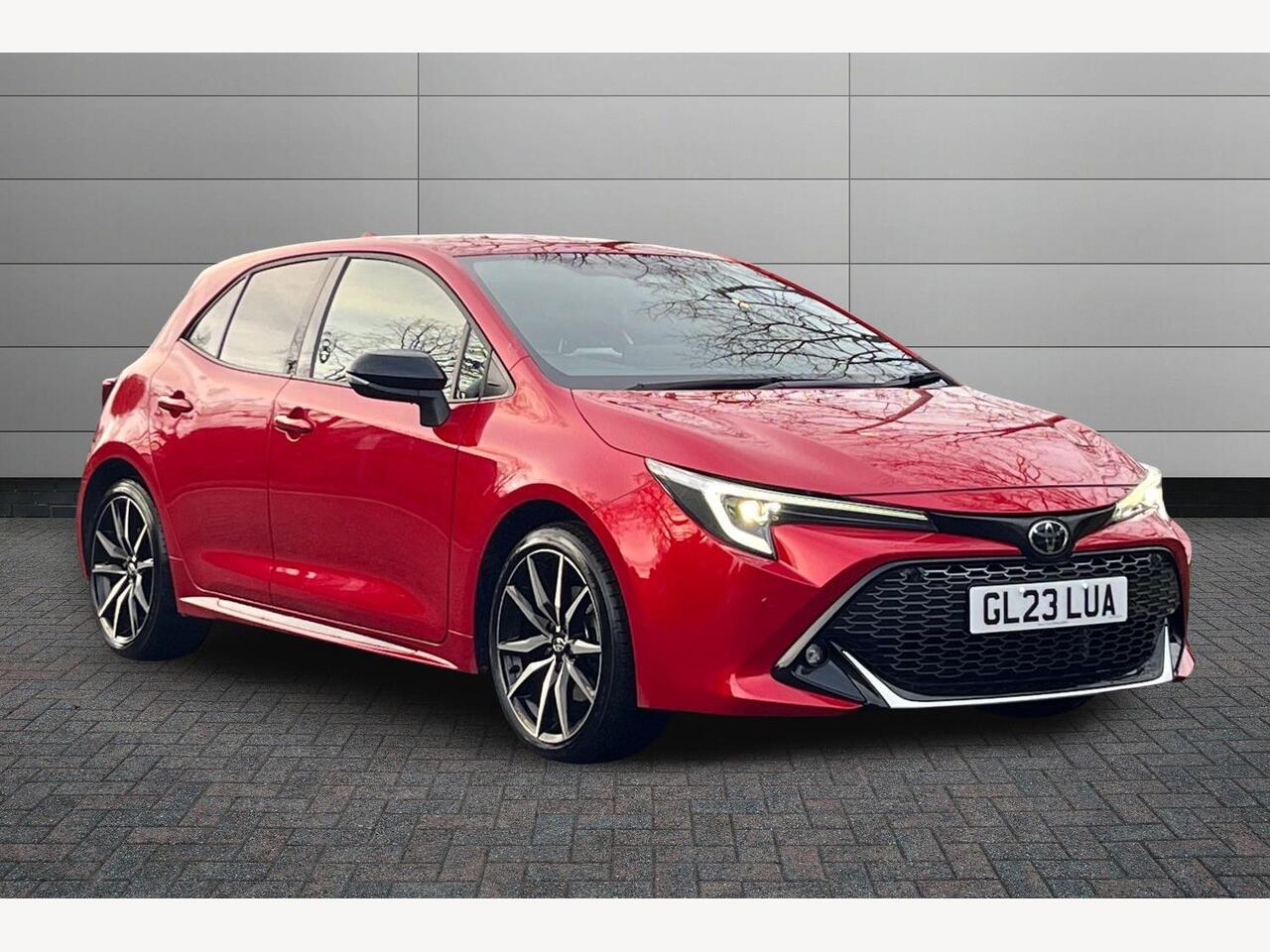 Main listing image - Toyota Corolla