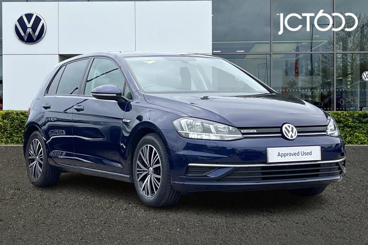Main listing image - Volkswagen Golf