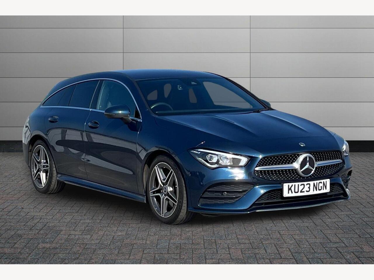 Main listing image - Mercedes-Benz CLA Shooting Brake