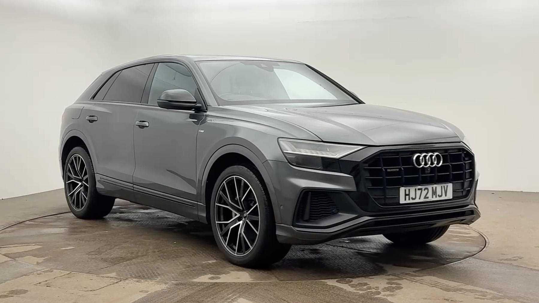 Main listing image - Audi Q8