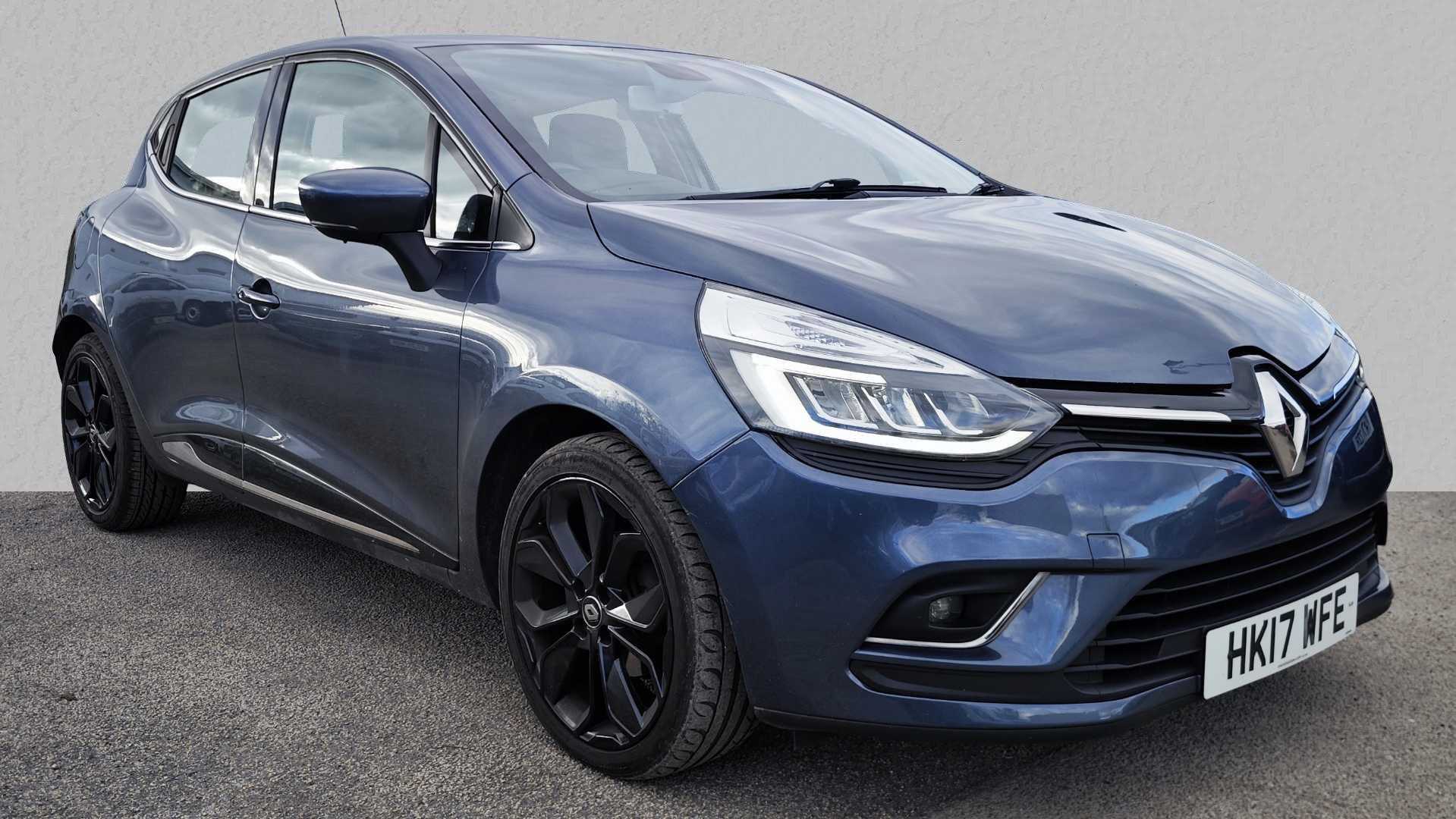 Main listing image - Renault Clio