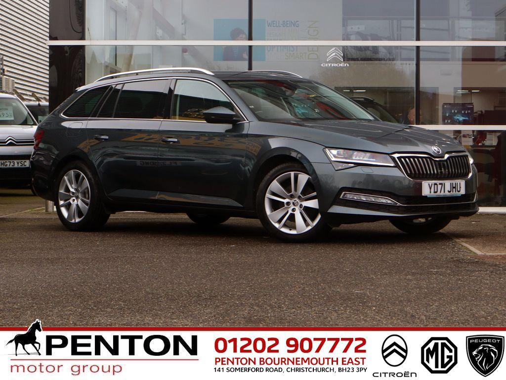 Main listing image - Skoda Superb Estate