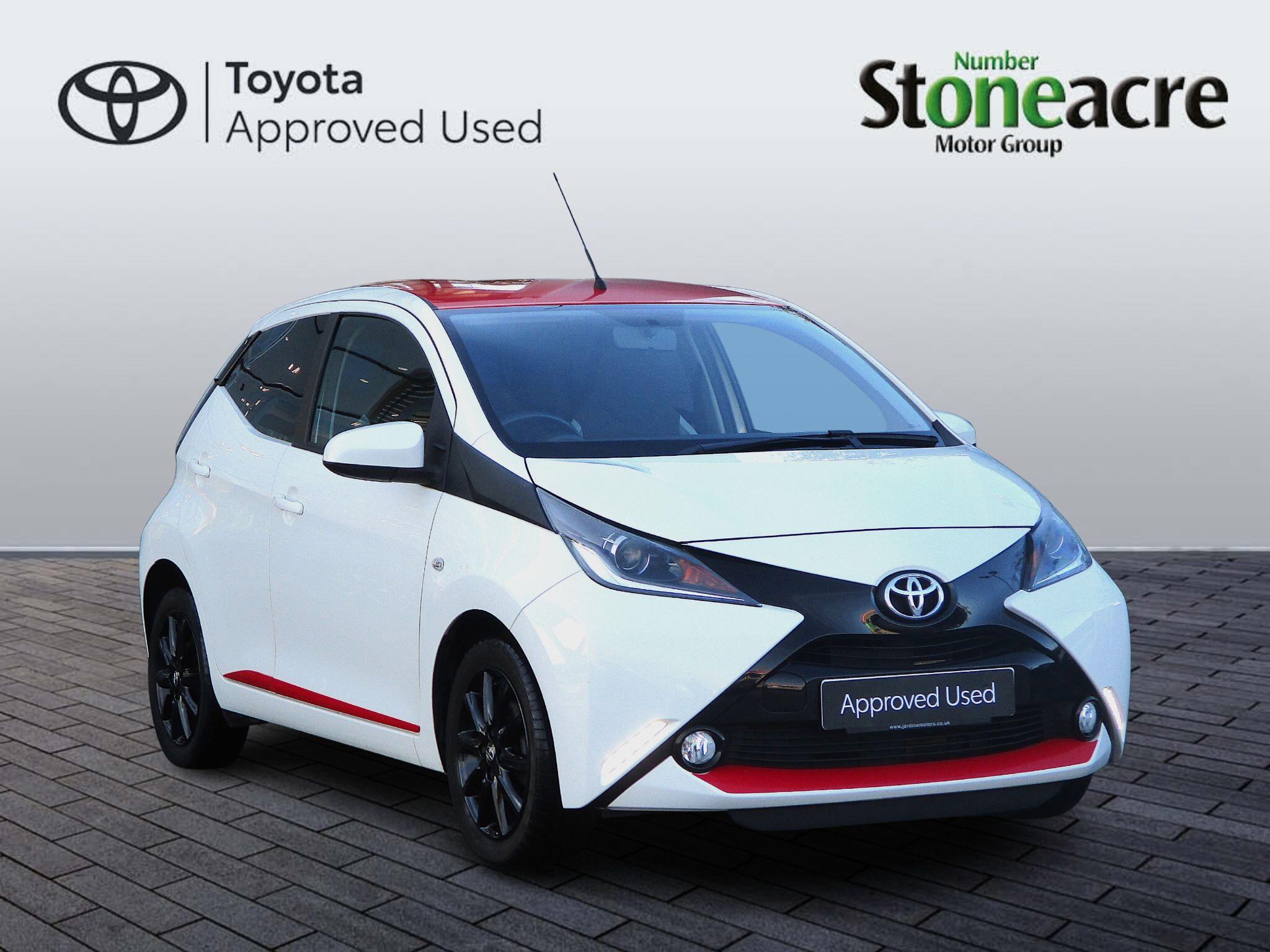 Main listing image - Toyota Aygo