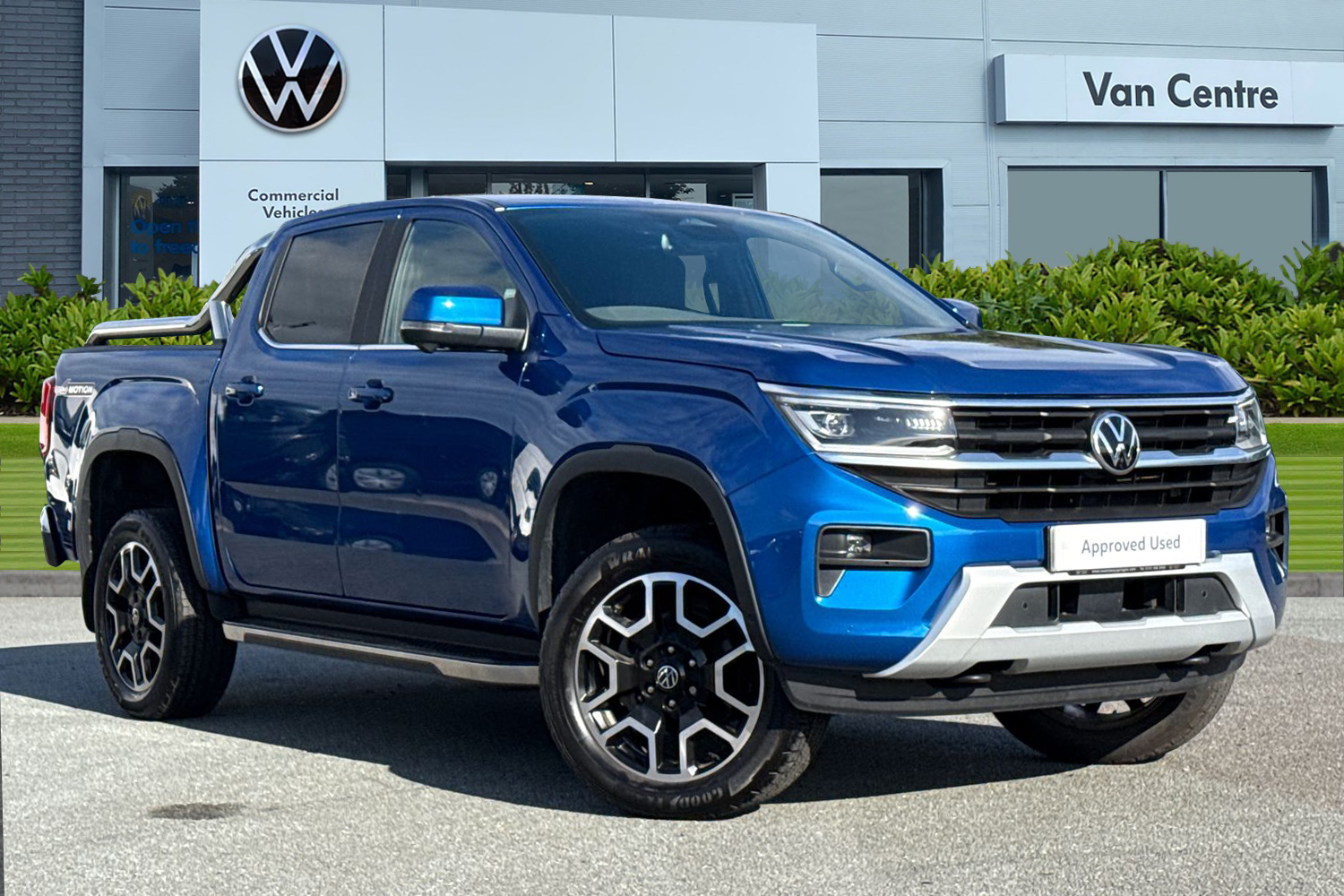 Main listing image - Volkswagen Amarok