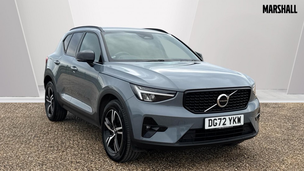 Main listing image - Volvo XC40
