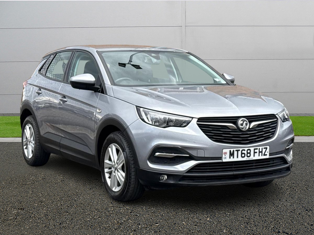 Main listing image - Vauxhall Grandland X