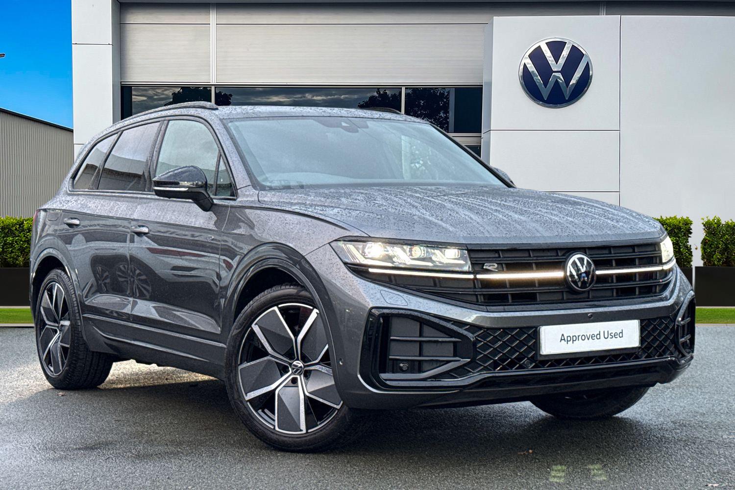 Main listing image - Volkswagen Touareg