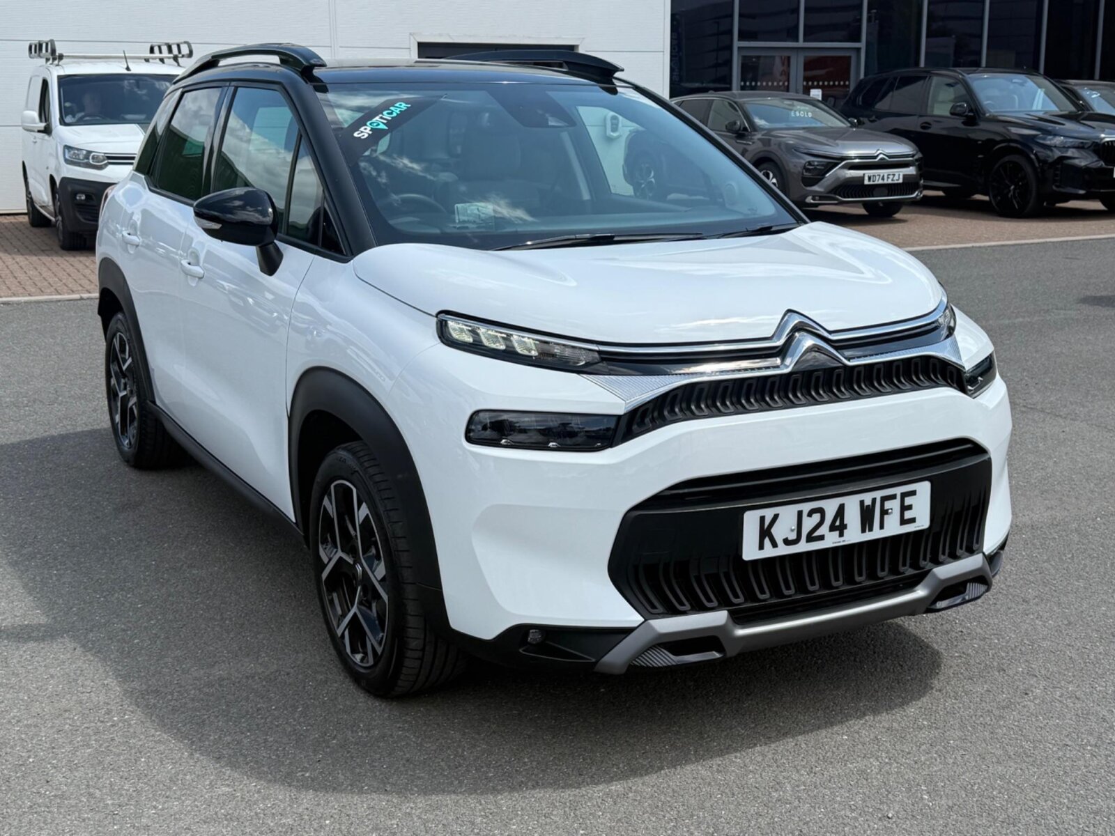 Main listing image - Citroen C3 Aircross