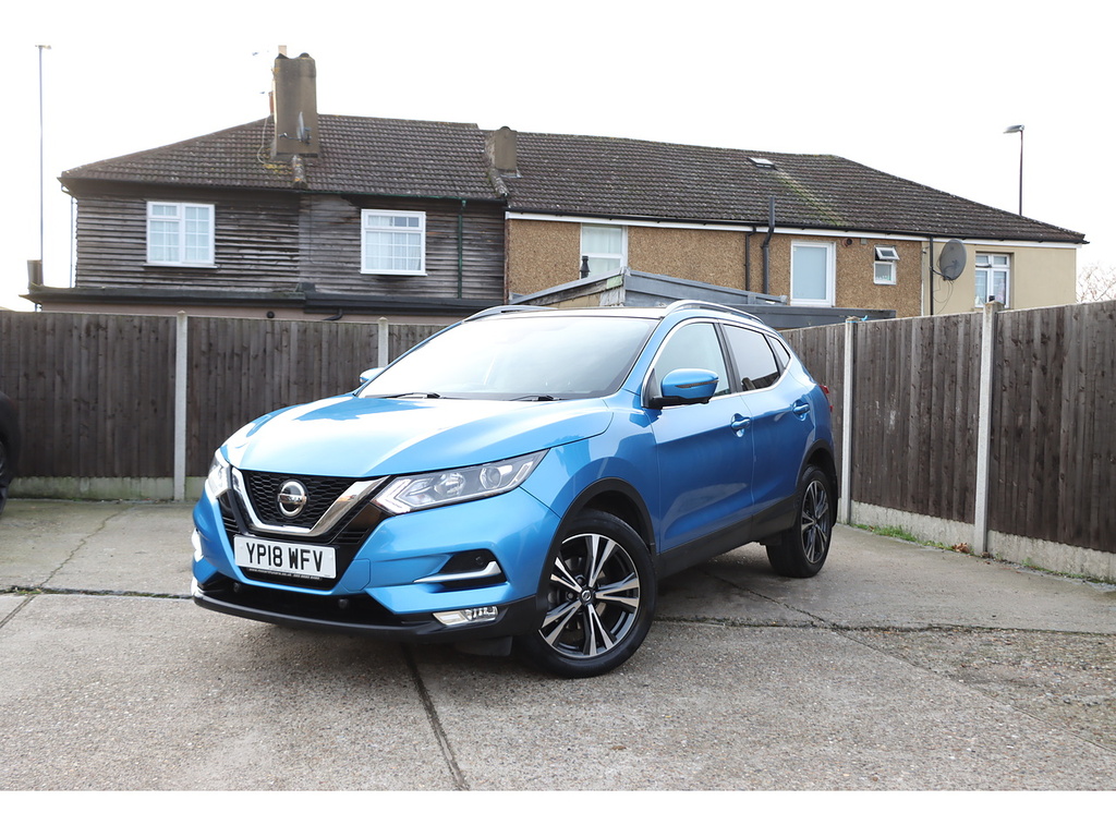 Main listing image - Nissan Qashqai