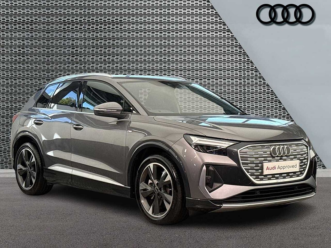 Main listing image - Audi Q4