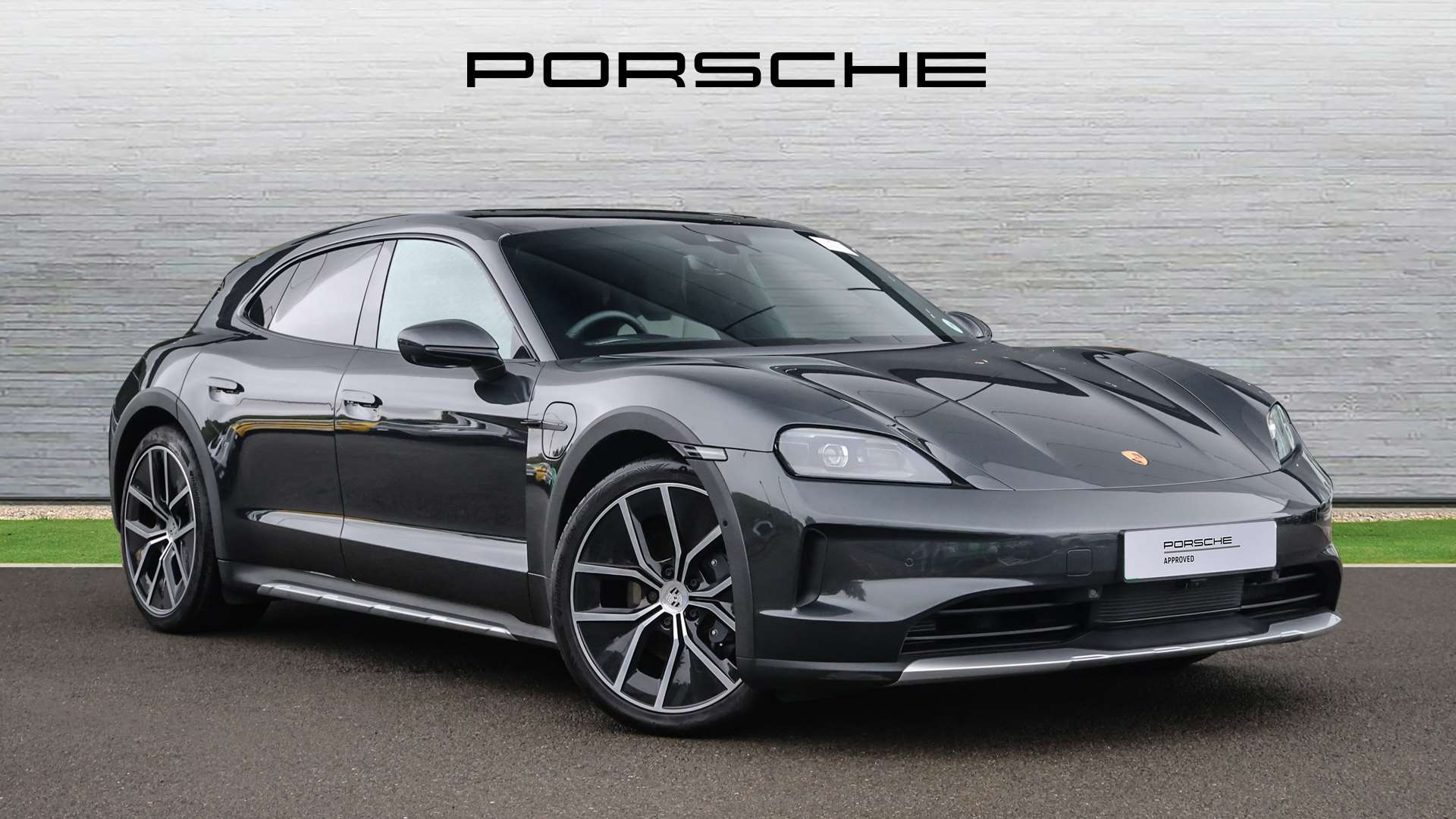 Main listing image - Porsche Macan