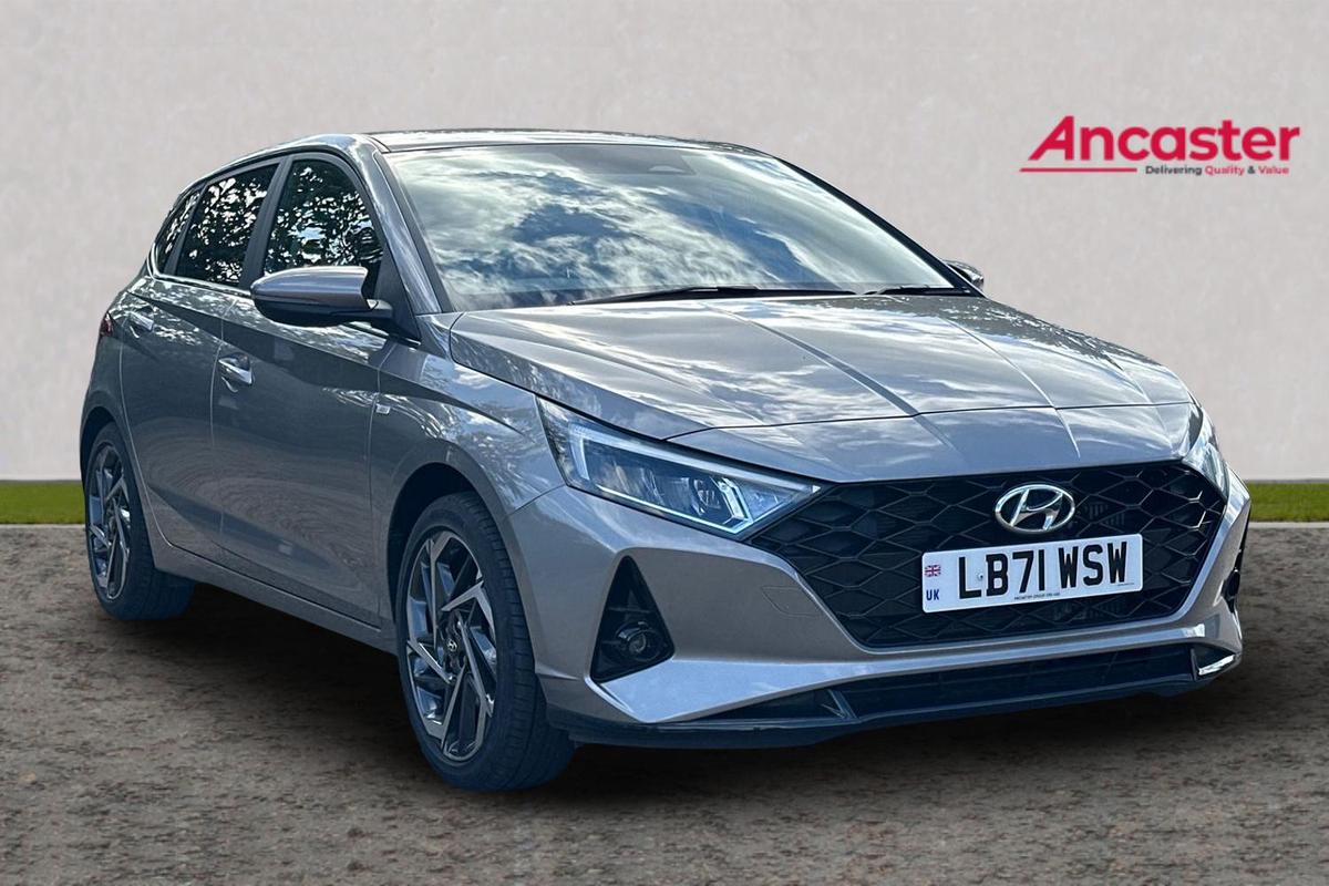 Main listing image - Hyundai i20