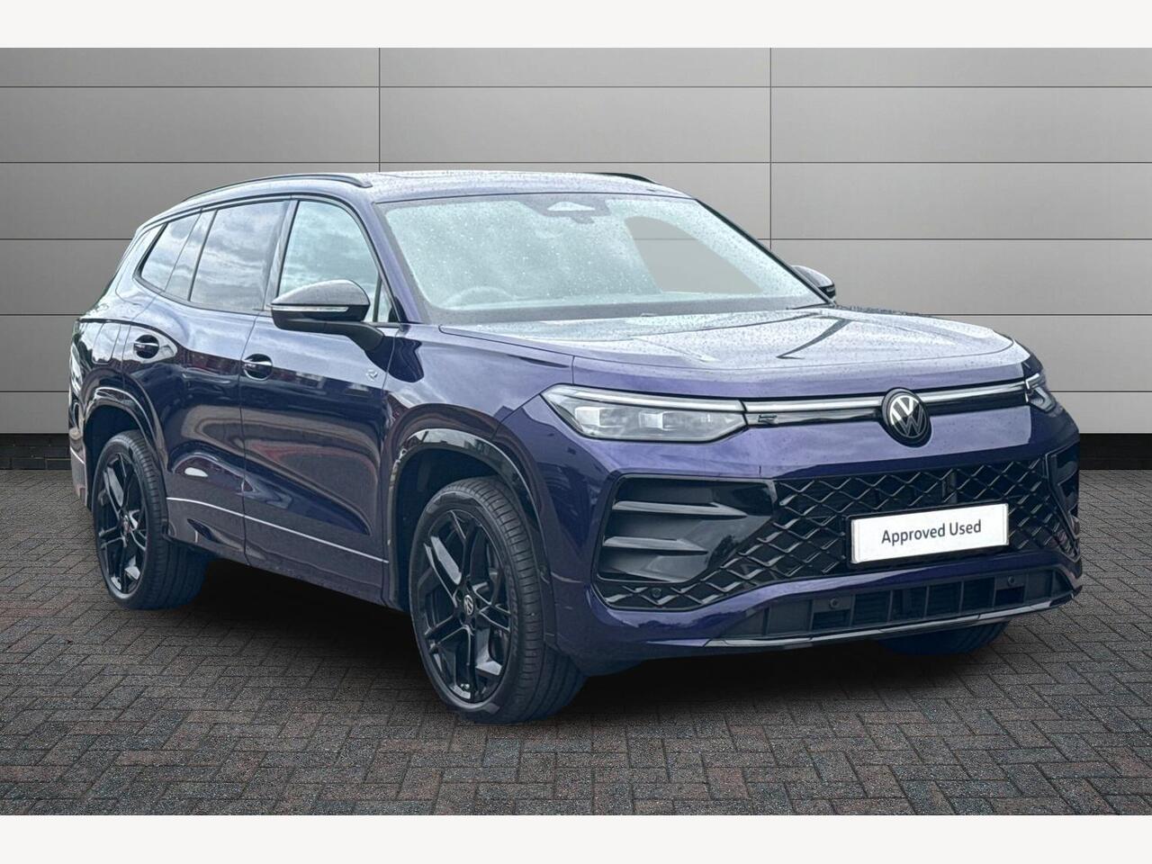 Main listing image - Volkswagen Tayron
