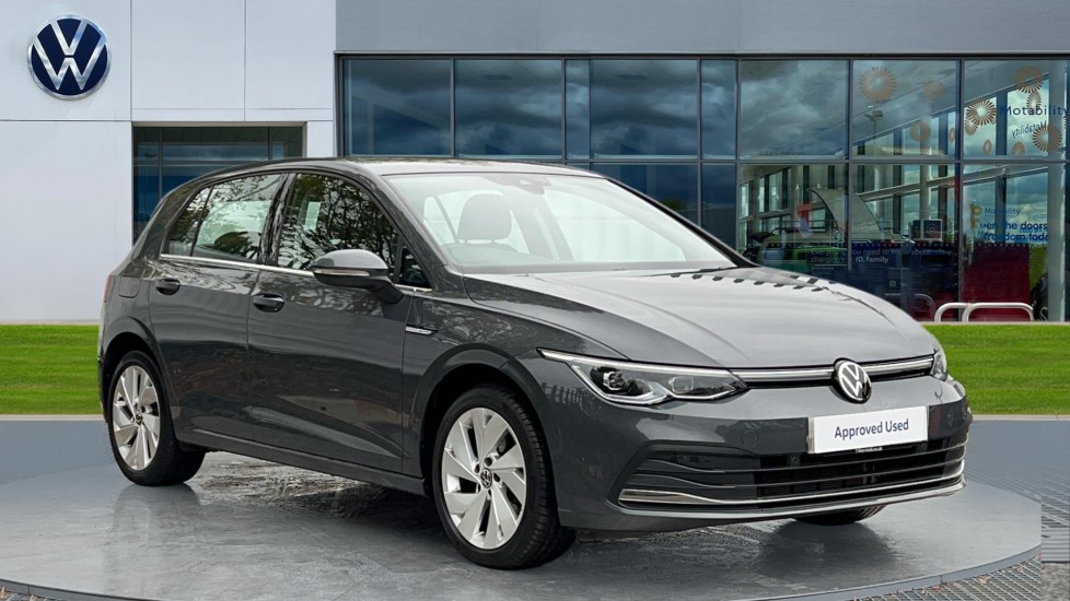 Main listing image - Volkswagen Golf