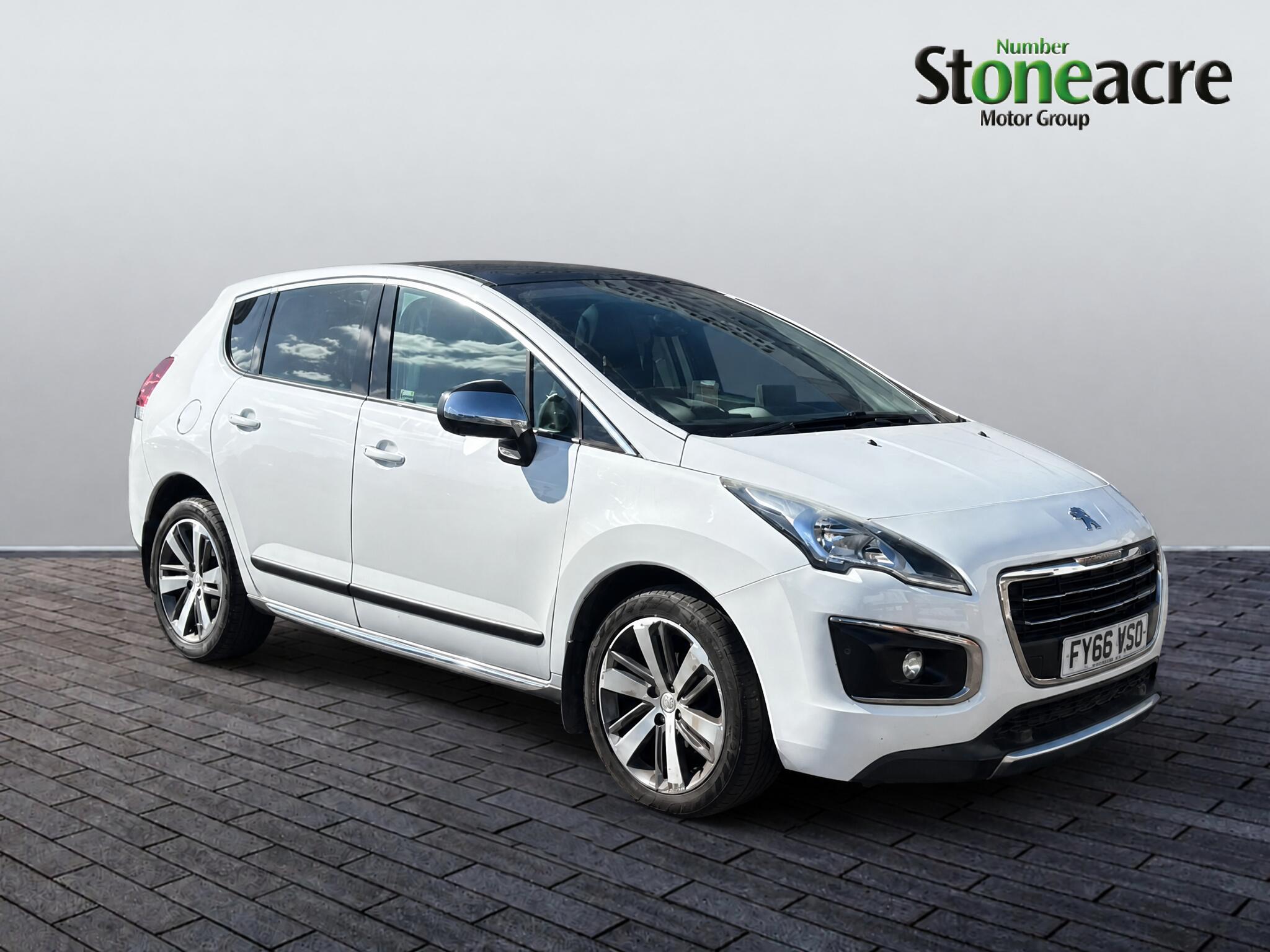 Main listing image - Peugeot 3008