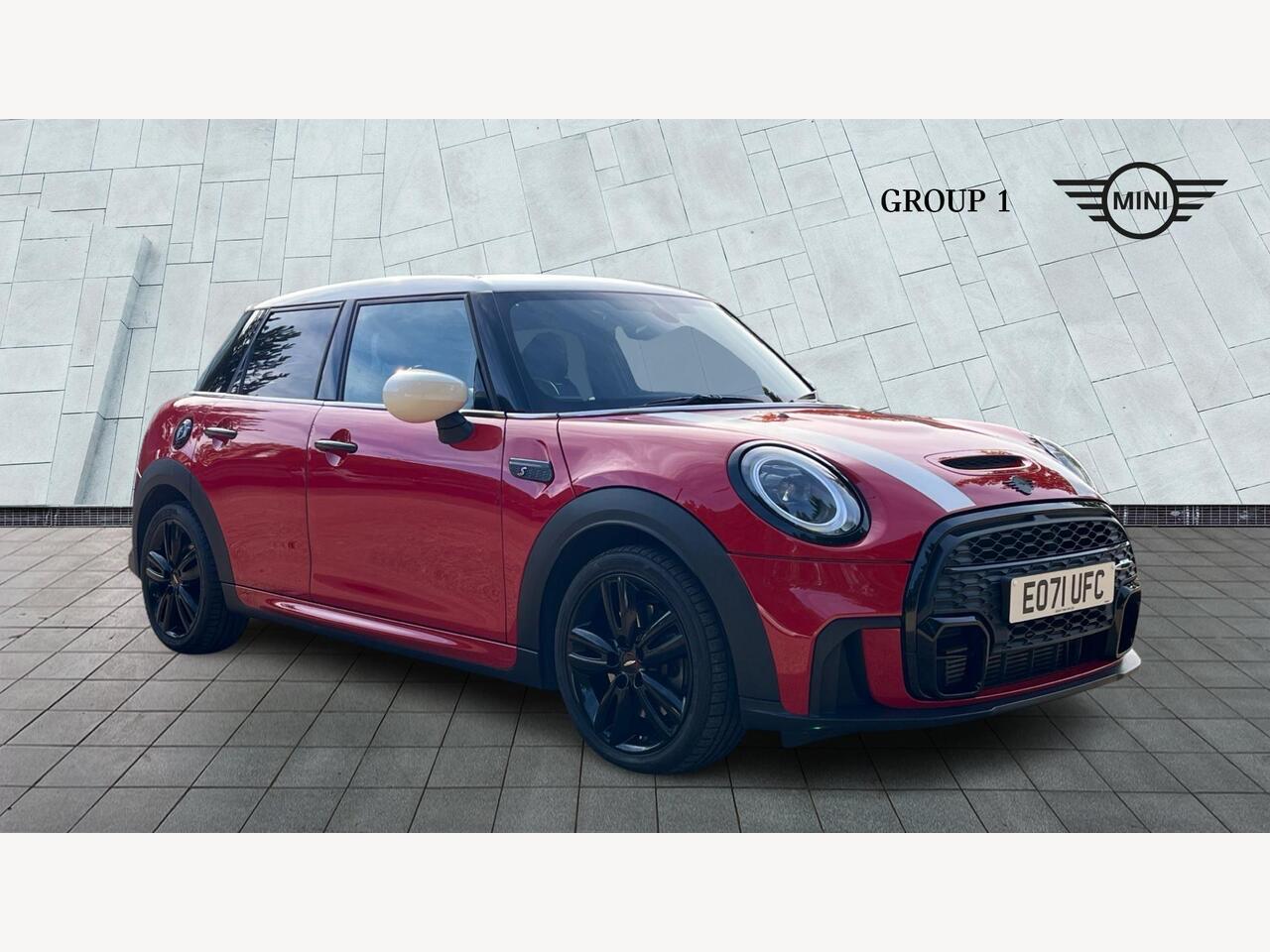 Main listing image - MINI Hatchback