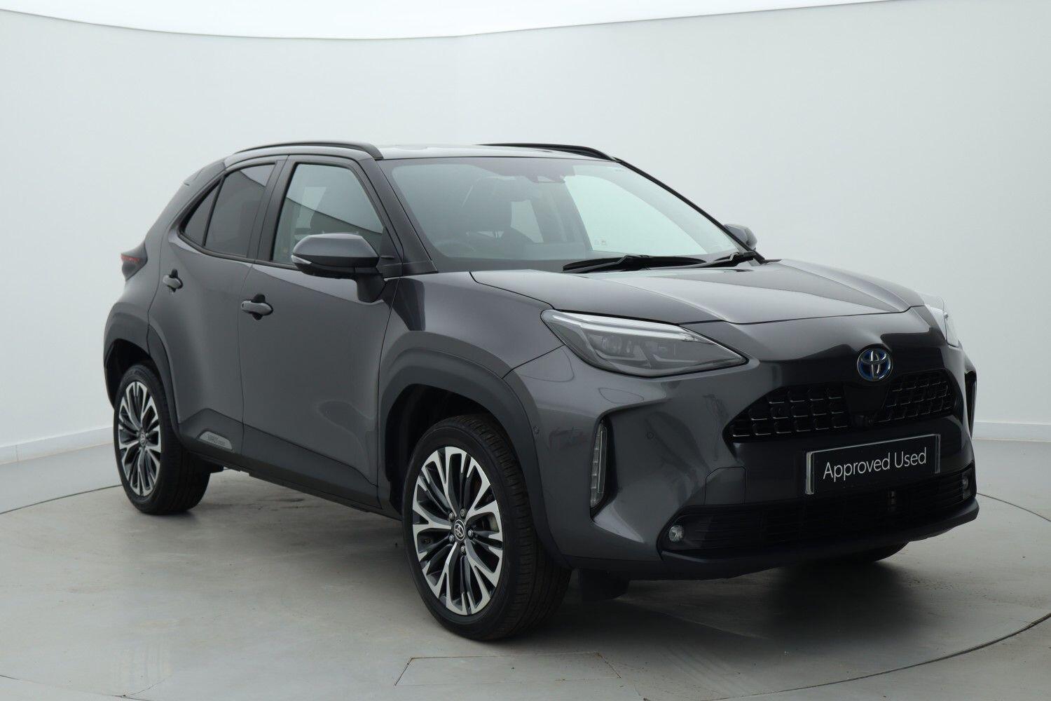 Main listing image - Toyota Yaris Cross
