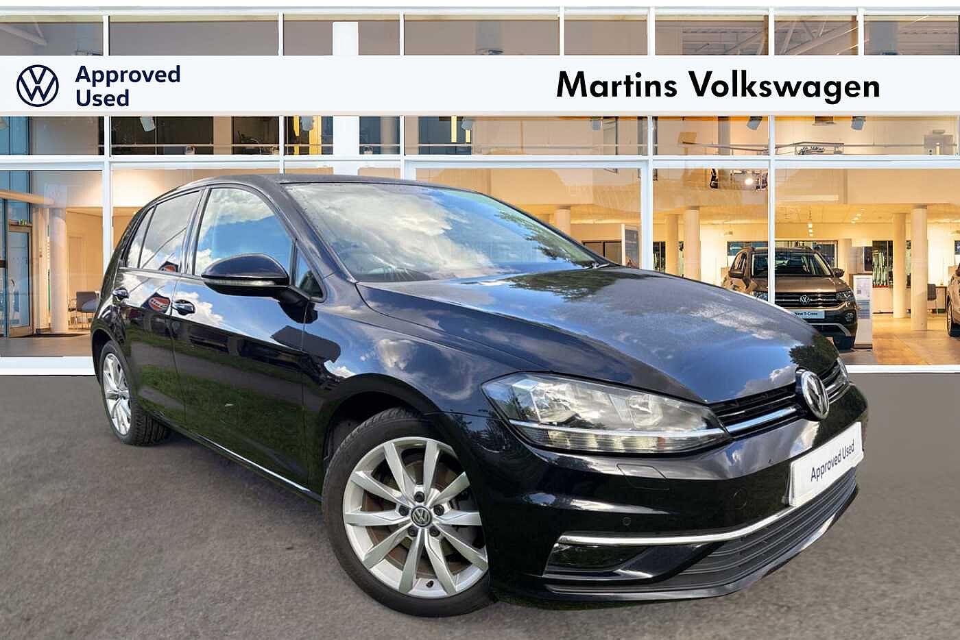 Main listing image - Volkswagen Golf