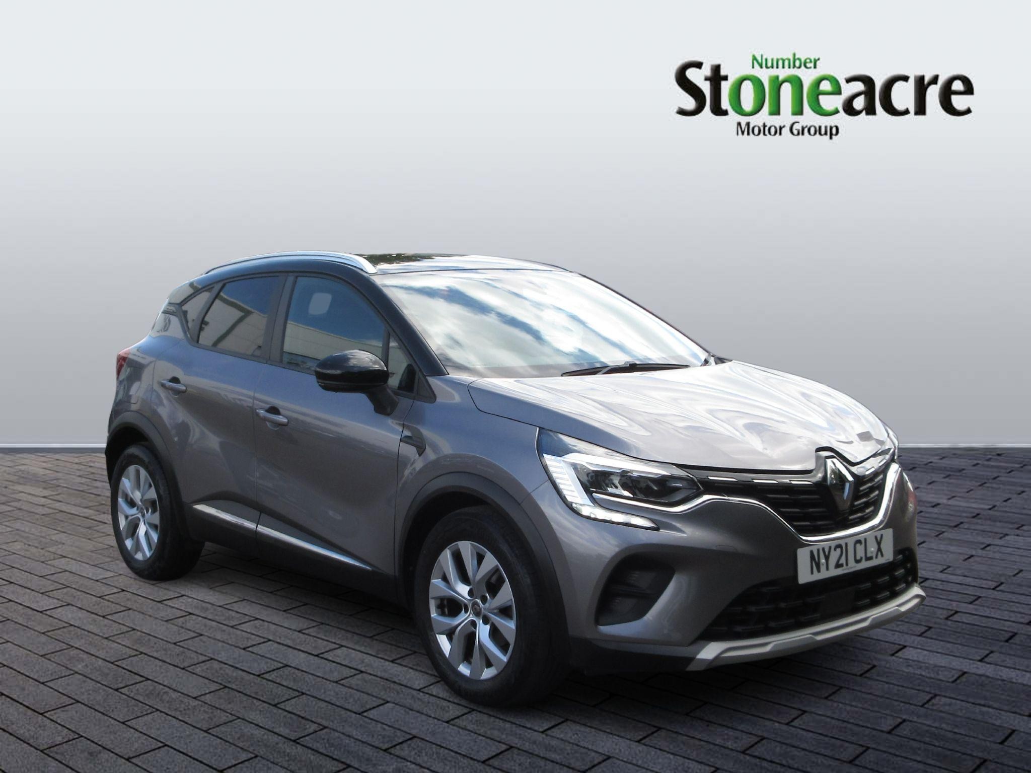 Main listing image - Renault Captur