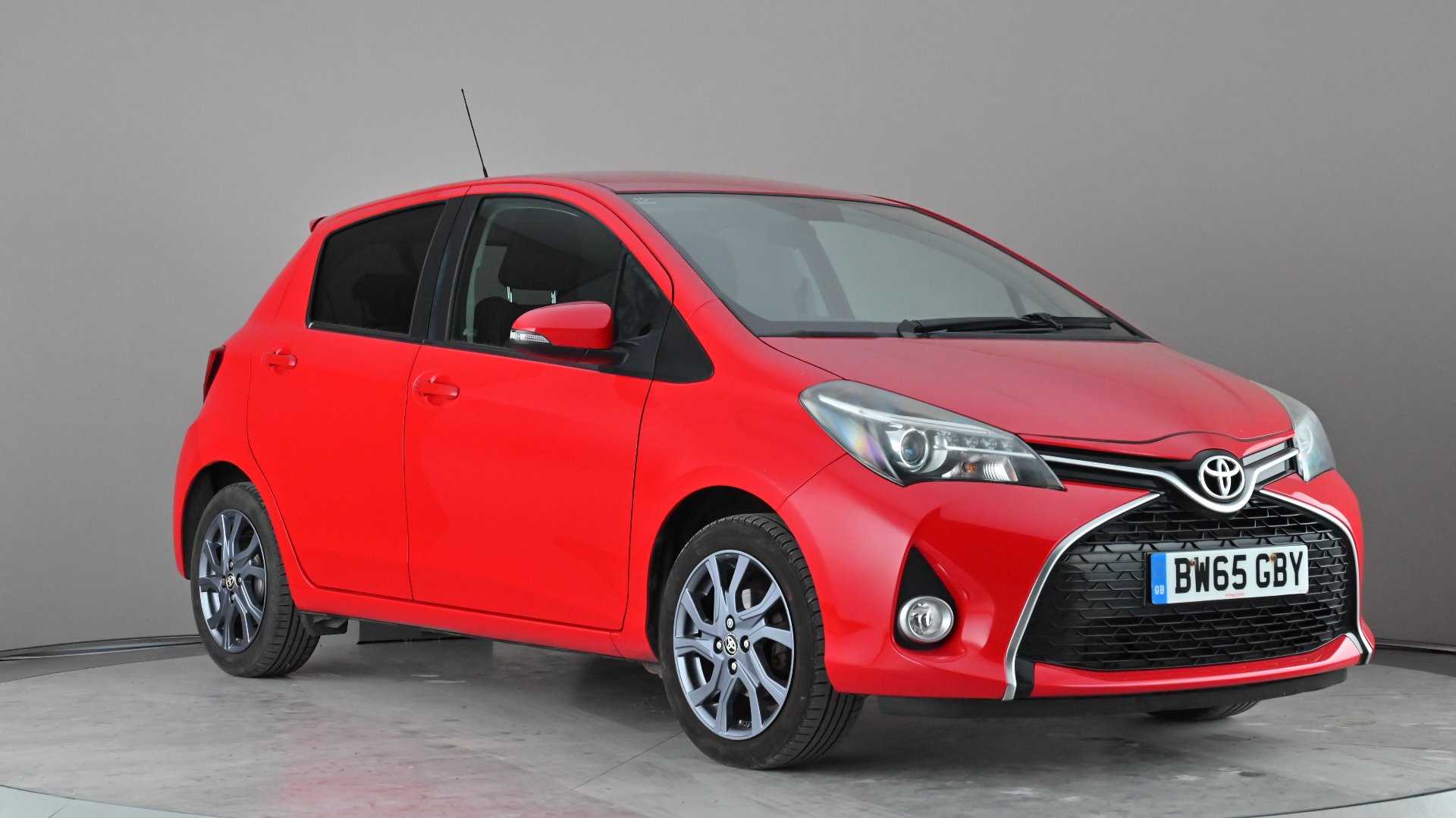 Main listing image - Toyota Yaris