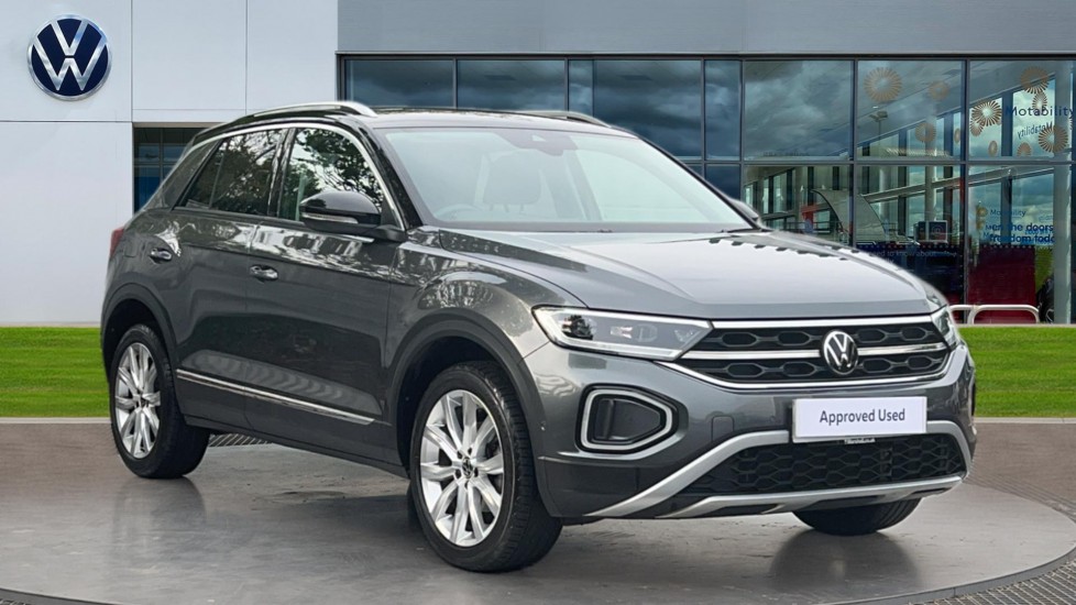 Main listing image - Volkswagen T-Roc