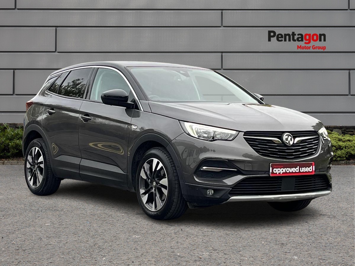 Main listing image - Vauxhall Grandland X