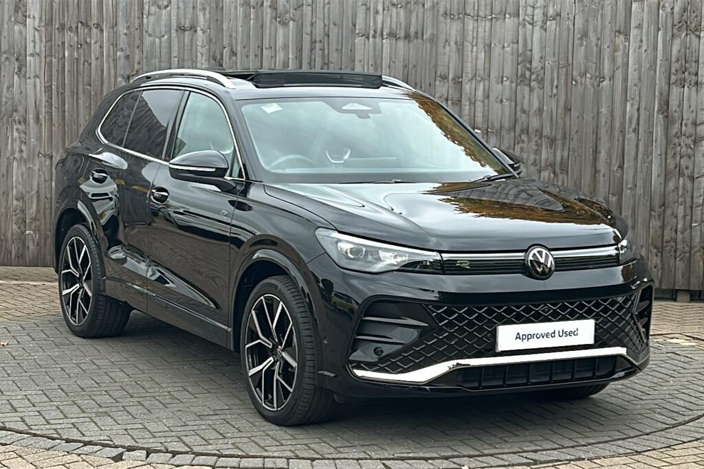 Main listing image - Volkswagen Tiguan