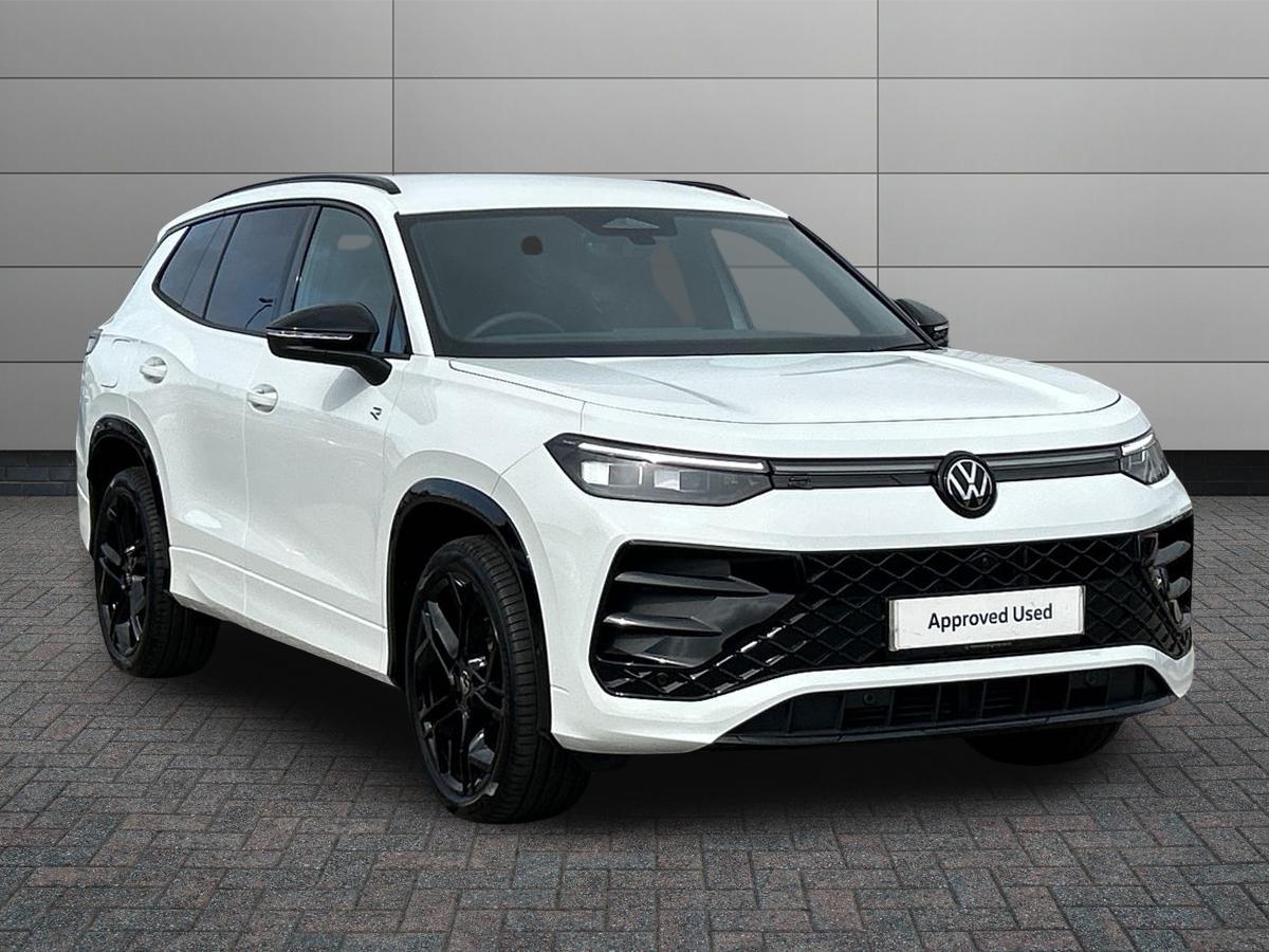 Main listing image - Volkswagen Tayron