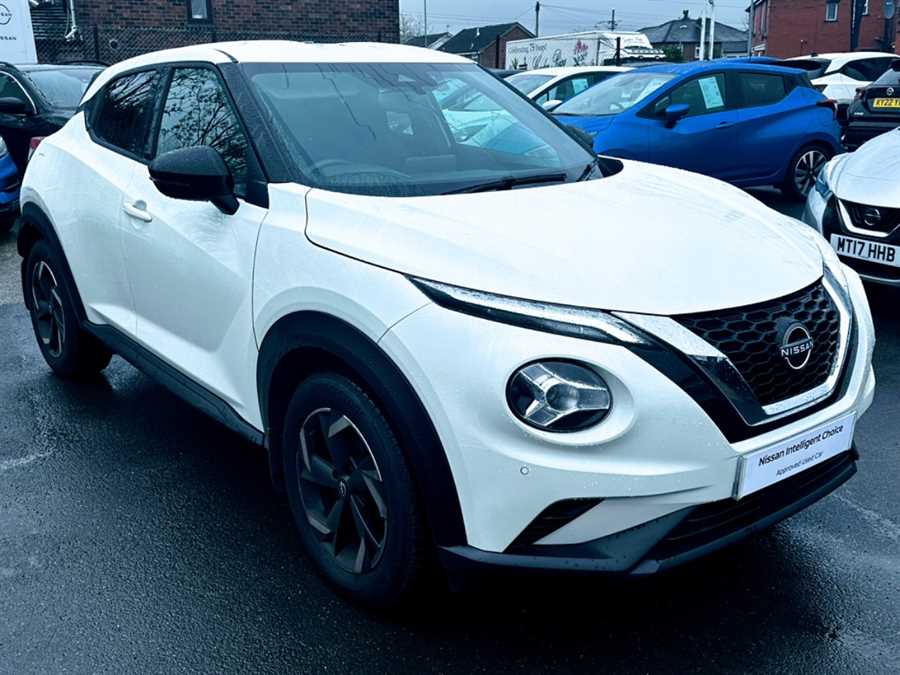 Main listing image - Nissan Juke