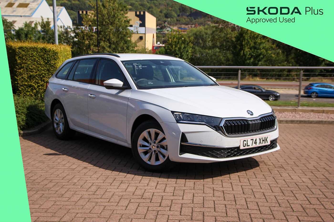 Main listing image - Skoda Octavia Estate