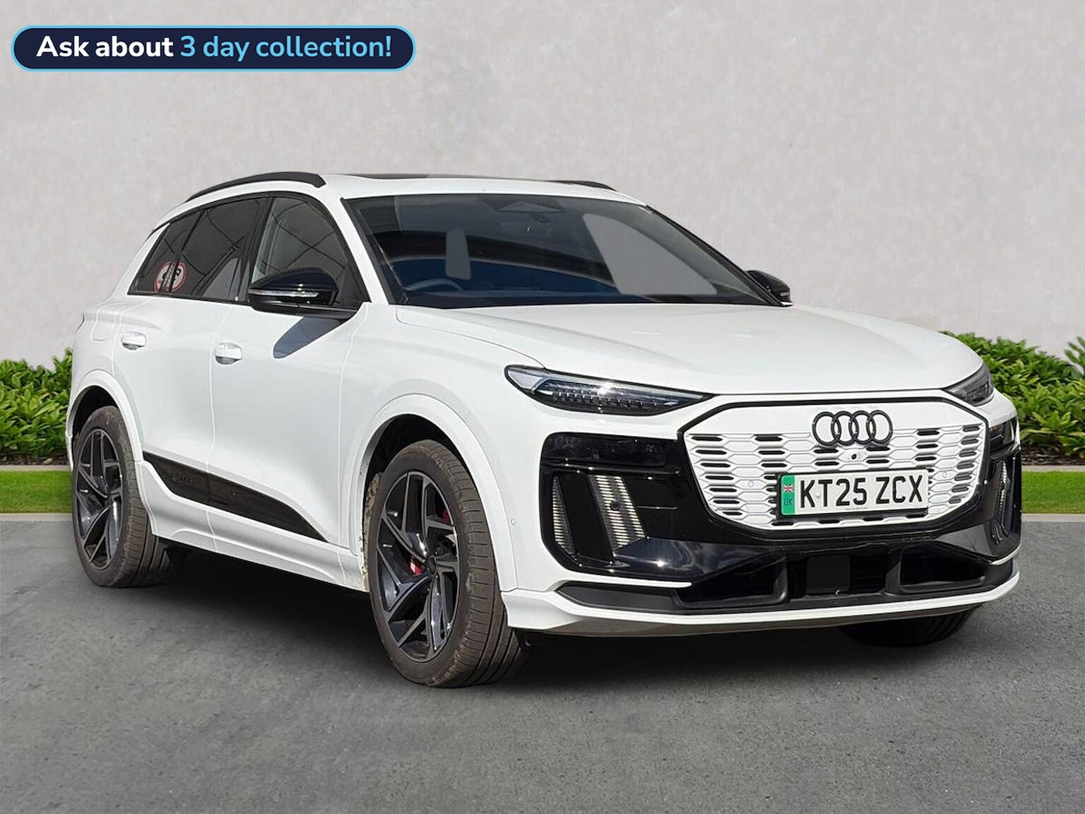 Main listing image - Audi Q6