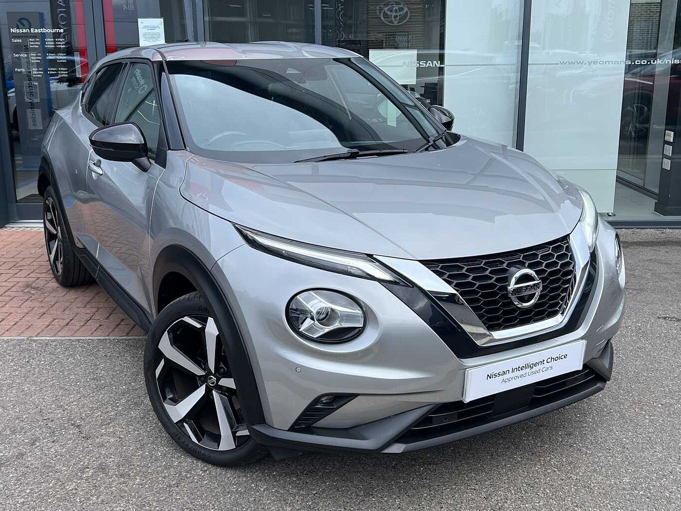 Main listing image - Nissan Juke
