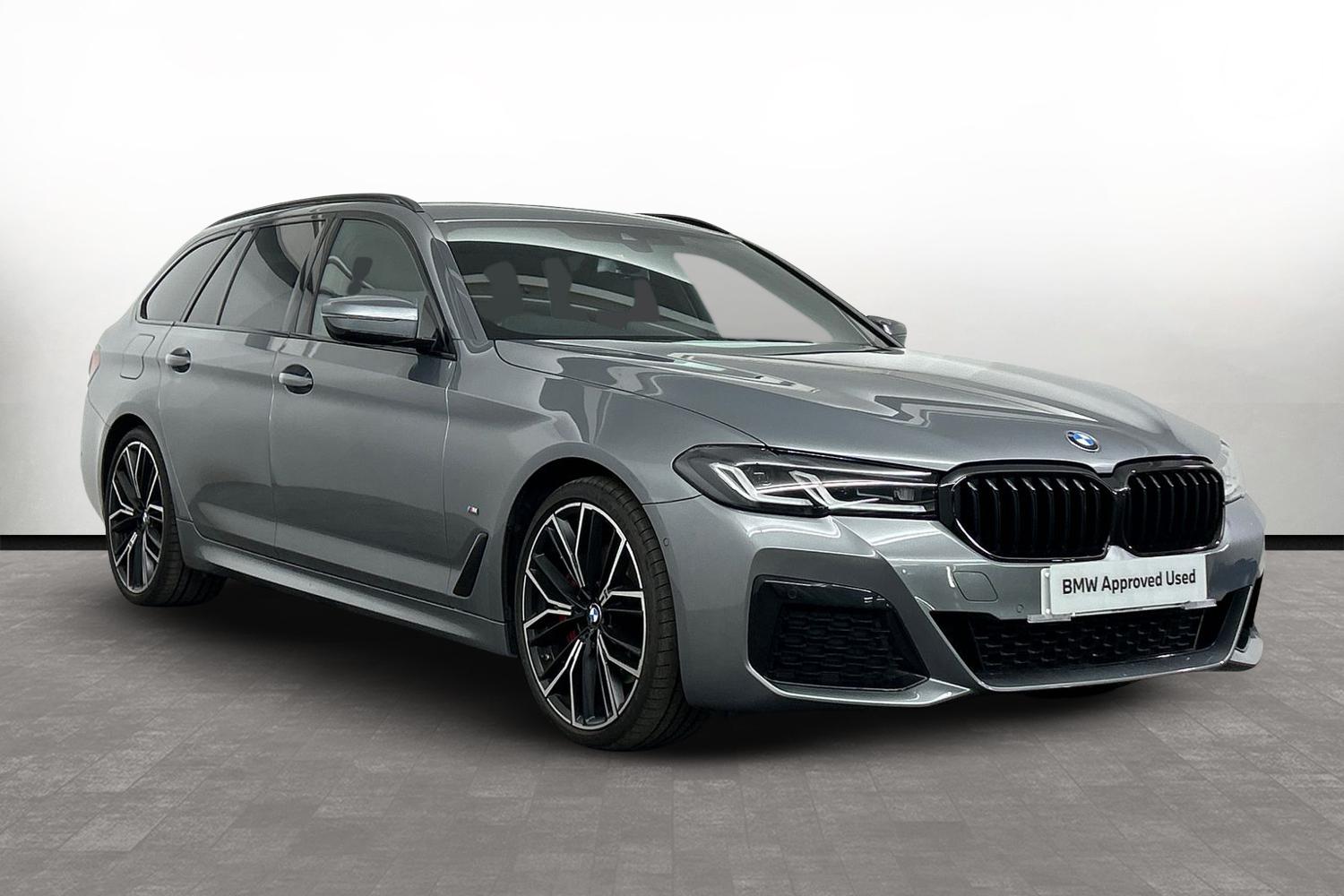 Main listing image - BMW 5 Series Touring