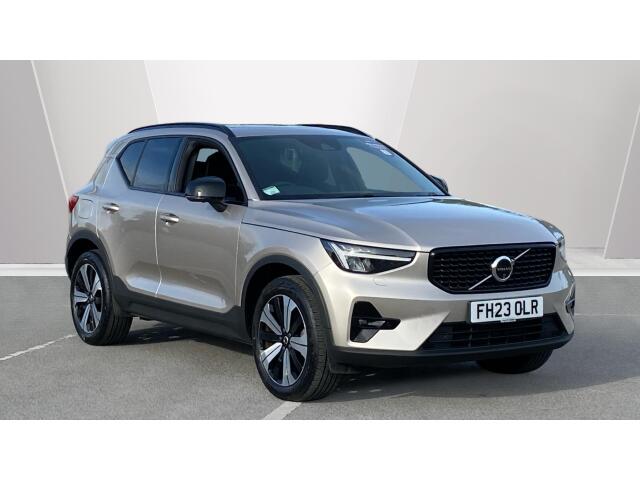 Main listing image - Volvo XC40