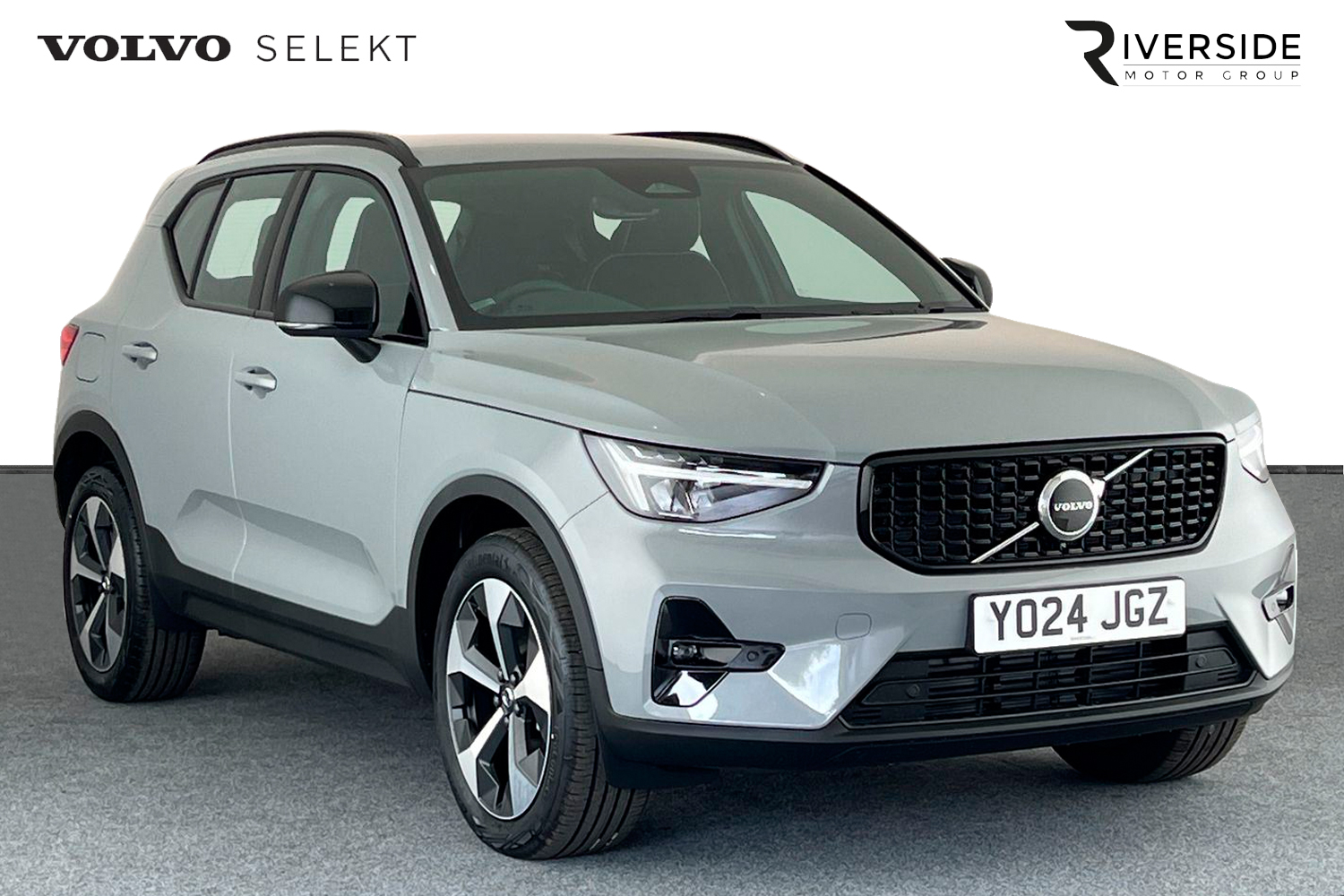 Main listing image - Volvo XC40