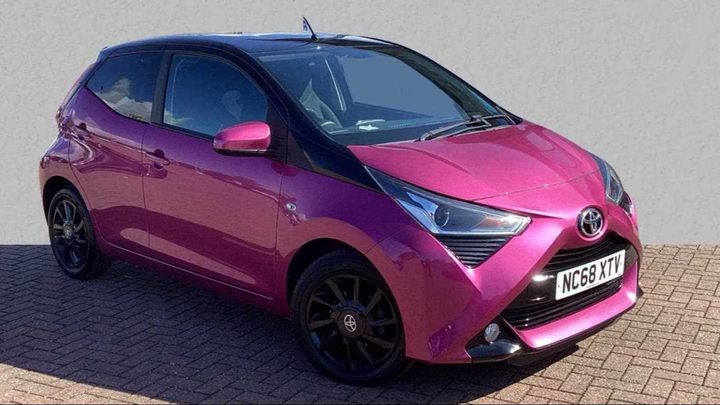 Main listing image - Toyota Aygo
